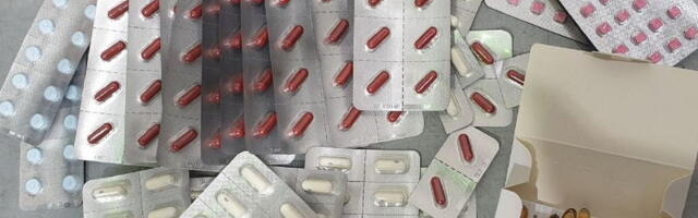 Otkriveno 25.000 “sumnjivih” lekova u kurirskim pošiljkama iz Novog Pazara