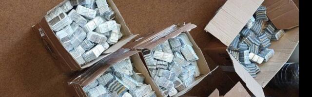 Uhapšen diler iz Novog Sada: Štekovao u stanu 4.000 "lilula" i gomilu keša!