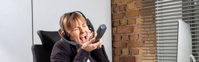 Obula je patike za posao i dobila otkaz! Evo šta sudija misli o tome