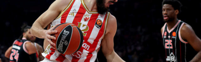 ZVEZDA - EFES: Crveno-beli na krilima niškog trofeja idu po novu evroligašku pobedu!