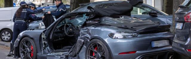 Tragedija u Milanu: Mladić se u besnom "poršeu" zakucao u parkirane automobile, dve saputnice u bolnici