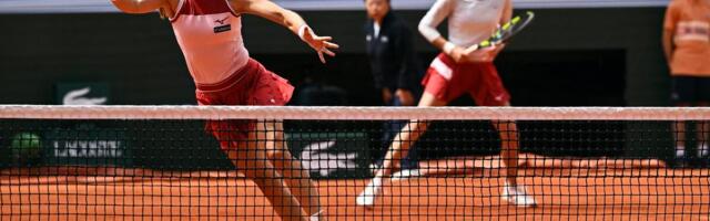 Aleksandra Krunić i Ana Danilina drugu godinu zaredom poražene u finalu Rolan Garosa (Video)