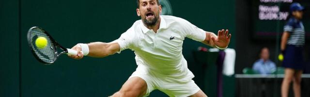 "Novak demolirao Cicipasa!" Teniske legende oduševljene partijom GOAT-a: Dobre šanse da osvoji 25. grend slem