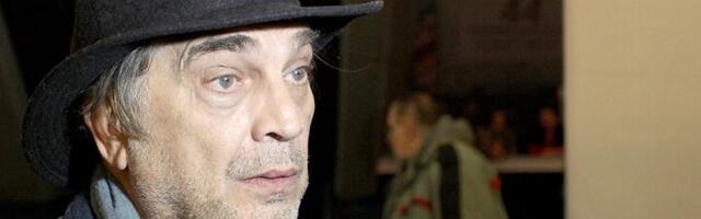 Voja Brajović: Glišić bi da menja glumce i narod