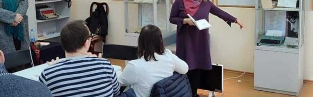 Na Svetski dan osoba sa Daunovim sindromom, korisnici “Mare” posetili Narodni muzej