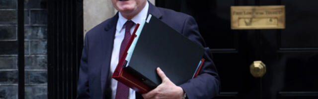 Стармер: Британија мора да стоји усправно у опасном свету