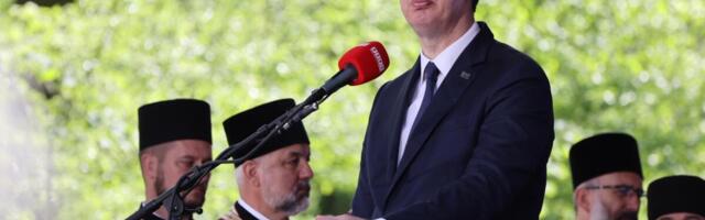 ''UVEK ĆU SE BORITI ZA MIR I PRUŽIĆEMO RUKU I BOŠNJACIMA I HRVATIMA, SVIMA'' Vučić uputio jaku poruku u Donjoj Gradini: Ali, neće više biti traktora...