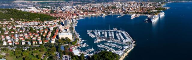 Drastična odluka vlasti u Splitu: Turisti preterali, uvedene opasne novčane kazne za one koji se ogreše o ovo!