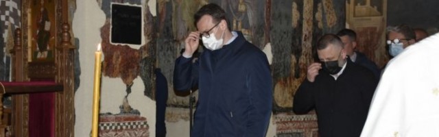PETKOVIĆ DOČEKAO VASKRS U GRAČANICI!