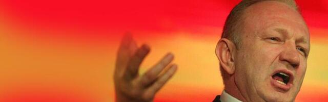 Đilas nije podmazao "mašinski mozak"! Njegove pristalice napadaju žene, a on krivi vlast za nasilje!?!