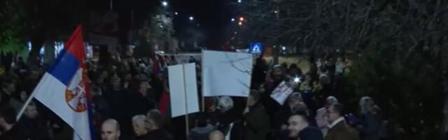 "Postali smo mesto nade“: Prvi protest podrške studentima u Pećincima (VIDEO)