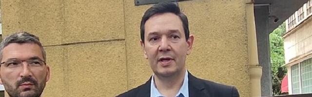 Šarović: Ko je i zašto naredio da se kontroliše moje kretanje