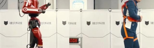 VIDEO: U Kini predstavljen najbrži humanoidni robot na svetu