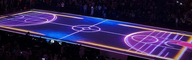 Novi igrač na parketu: Pogledajte neviđeni spektakl u Areni na utakmici Zvezda – Fenerbahče /VIDEO/