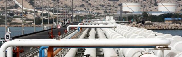 „Tramp gubi iz sata u sat, bombardovao iransko ostrvo iz očaja“: Analitičari o napadu na ključni terminal za izvoz nafte