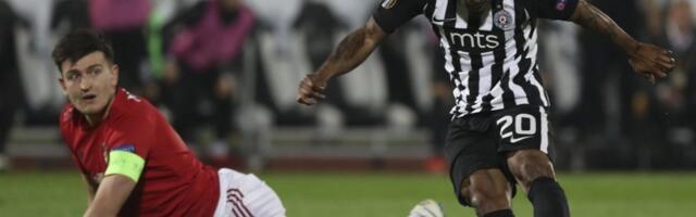 Prekaljeni defanzivac potpisao jednogodišnji ugovor sa Mančester junajtedom