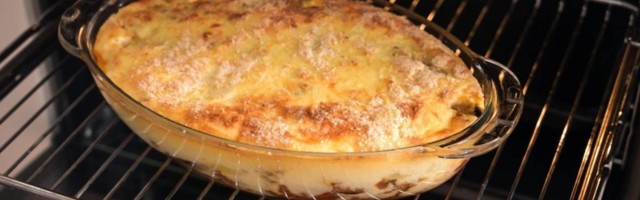 Ukusnije nego bilo koja musaka - recept za zapečeni krompir sa sirom