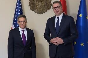 Поруке из Београда дан после посете Дерека Шолеа