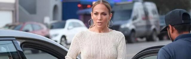 Boemska rapsodija: Dženifer Lopez daje seksi zaokret boho stilu