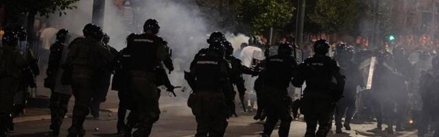 Sedam šavova i podlivi: Evo šta kažu brat i sestra pretučeni na protestu u NS