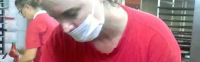 Bivša najlepša Srpkinja MESILA PECIVA kako bi preživela, niko nije verovao dok nije isplivala fotografija: "Komšije su me čudno gledale!" (FOTO)