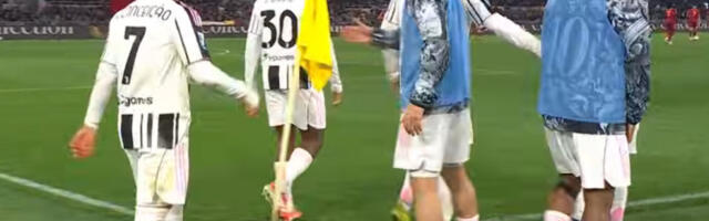 Ratno stanje na ulicama Torina: Gradski derbi kasnio sat vremena (VIDEO)