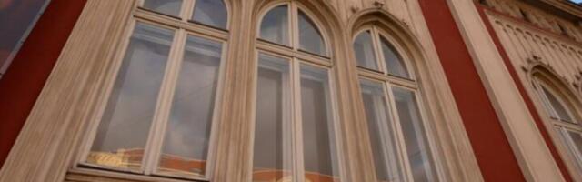 Dom čuvenih trgovaca u Zemunu, luksuzni enterijer, stilski plafoni, keramičke peći: Ovako izgleda Spirtina kuća