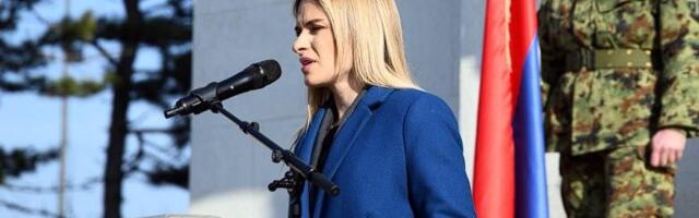 SRPSKI NAROD IMA PRAVO DA POZOVE NA MIR, JER ZNA CENU RATA: Ministarka Stamenkovski poručila na godišnjicu Kolubarske bitke - Da nas više niko ne podeli