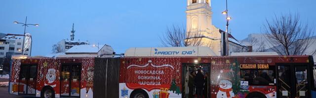 FOTO: Dečije predstave do 16. januara u posebno dekorisanom božićno-prazničnom autobusu GSP-a