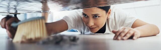 Čisto i bez hemije: 1 prirodno sredstvo čini čuda ispod kreveta - zaboravite na prašinu i insekte