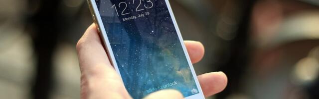 Počinju konsultacije o Nacrtu zakona o zabrani korišćenja mobilnih telefona u školama