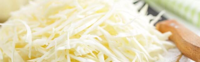 Zaboravite starinski način i sečenje nožem: Jednim potezom do savršeno tanke kupus salate!