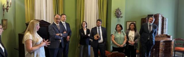 MACUT RAZGOVARAO SA AMBASADORIMA: Tema susreta situacija na Kosovu i Metohiji kao i izazovi naših građana
