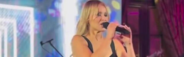 "NULA PRODATIH KARATA" Srpska pevačica (53) progovorila o nastupu bez publike i danu kada se potpuno slomila: "Bili su samo konobari"