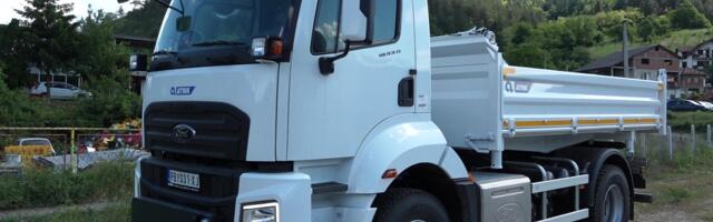 Opština Priboj nabavila novi kamion za održavanje puteva