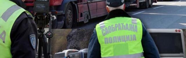 KAMIONDŽIJE I VOZAČI AUTOBUSA POD LUPOM: U nedelju dana otkriven PAKAO na putevima - Hiljade prekršaja, alkohol, divljanje brzinom, deca ugrožena!