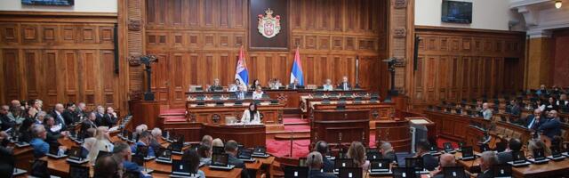 SKUPŠTINA SRBIJE USVOJILA DOPUNU ZAKONA O IZBORU PREDSEDNIKA REPUBLIKE: Imenovana lica moraju posedovati važeću potvrdu o završenoj obuci za rad