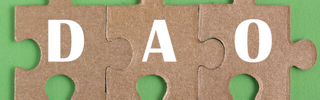 Decentralizovane autonomne organizacije (DAO) – izazovi i perspektive
