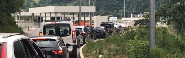 Praznici su gotovi,spremite se za gužve na putevima