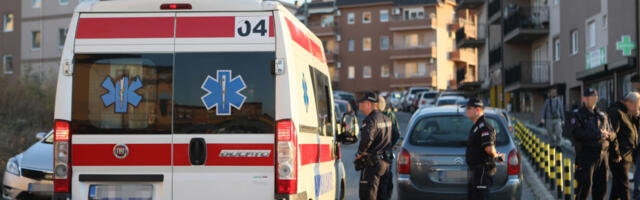 U DVA UDESA, U RAZMAKU OD SAMO TRI MINUTA,  POVREĐENI DEVOJKA (23) I MLADIĆ (35)! Hitna pomoć intervenisala 33 puta na javnim mestima