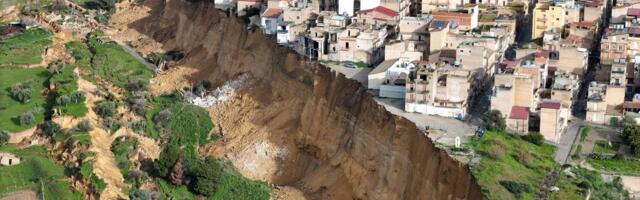"Izgubili smo sve u nekoliko trenutaka": Klizište na Siciliji progutalo pola grada, ljudi besni na vlasti