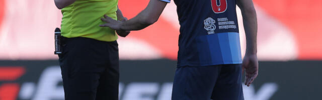 Biće polemike zbog crvenog kartona: Da li je Tanjga prestrogo isključen? (VIDEO)