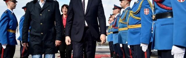Krivokapić prvi put: Mnogo problema za jedan sastanak