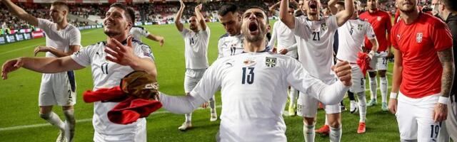 Obećano – ispunjeno! Mitrović potpisao dresove za Mozzartijadu