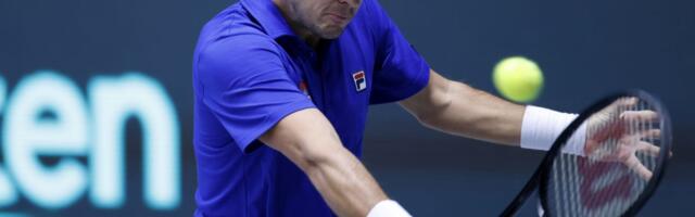 Lajović izgubio od 279. na svetu, Novak spasava Srbiju