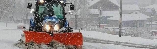 Nema ko da čisti gradske ulice i trotoare u Prokuplju