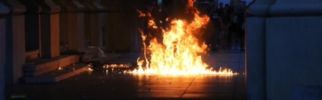 Muškarac bacio mega petardu u dvorištu osnovne škole: Od kazne će se dugo oporavljati