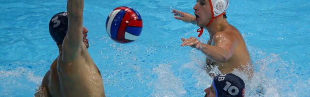 Navijači zanemeli od šoka - Neviđena drama, ovako se Srbija spasila na startu EP (VIDEO)