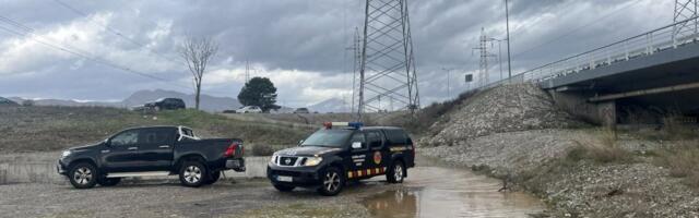 Potraga se nastavlja: U Morači pronađeni delovi automobila i vozačka dozvola