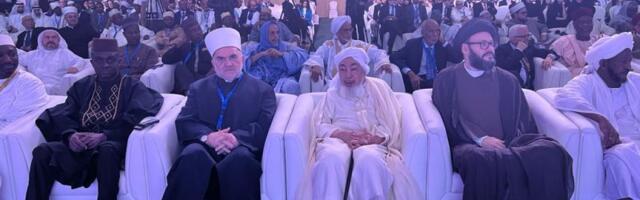 Predsjednik Mešihata na konferenciji “Globalizacija rata i univerzalnost mira” u Abu Dabiju